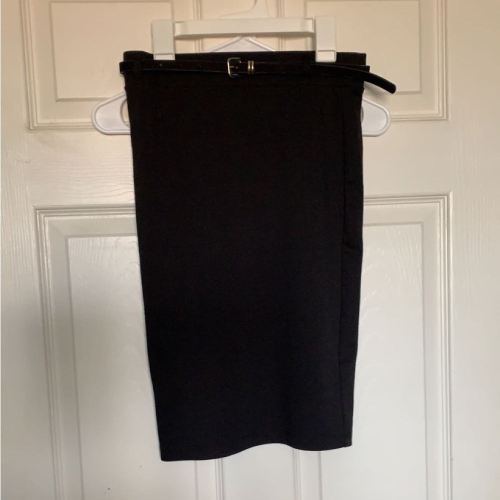black pencil skirt